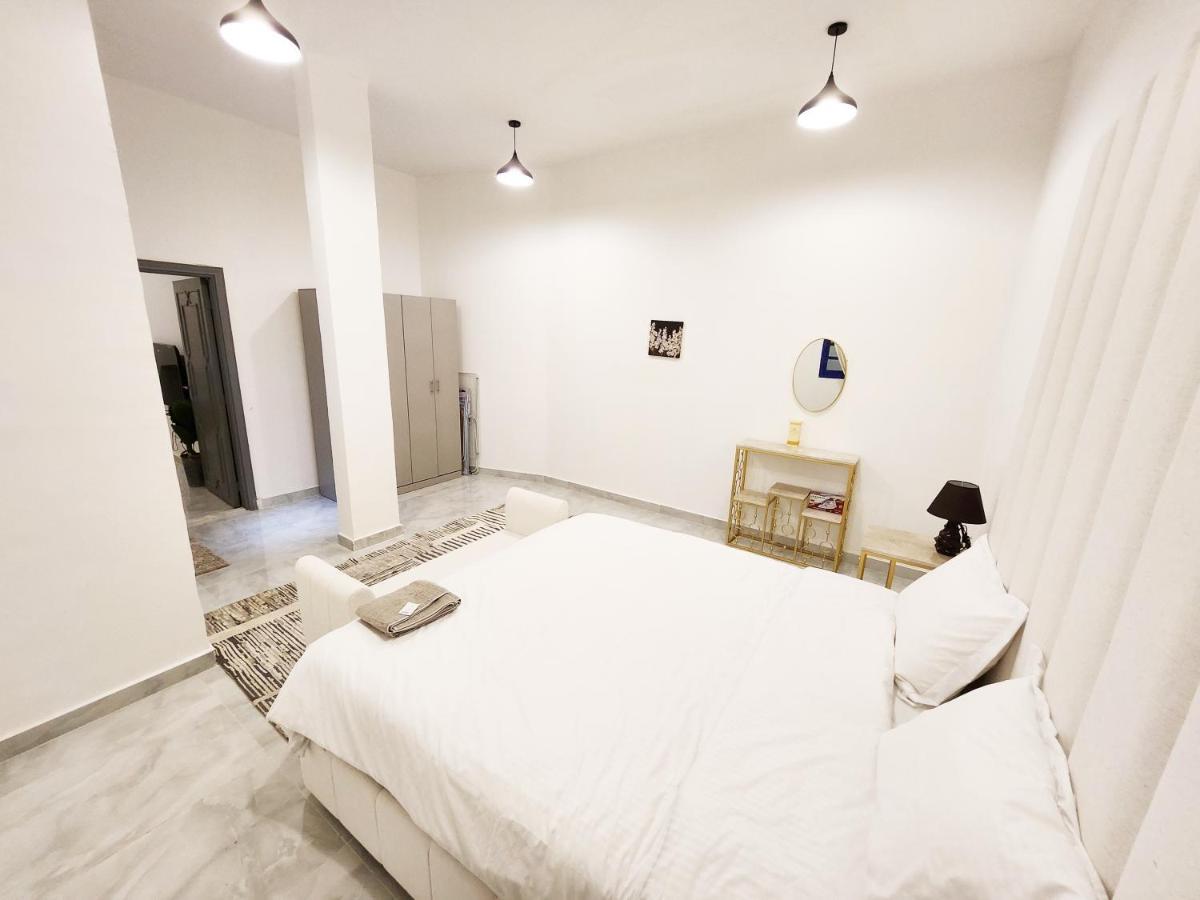 Moods Holiday Homes 알아인 외부 사진